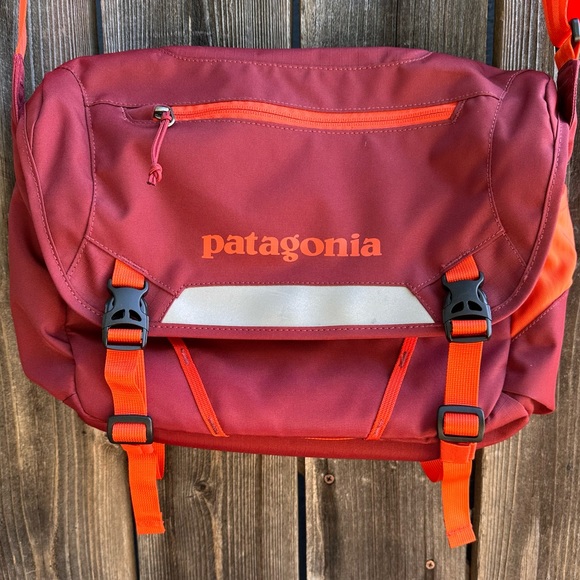 Patagonia Bags Patagonia Messenger Laptop Crossbody Bag Poshmark